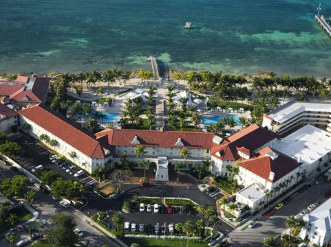 基韦斯特卡萨马丽纳希尔顿格芮精选酒店主图