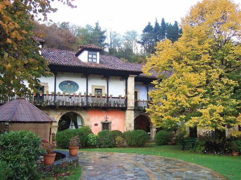 Cabuerniga酒店住宿-Hotel Camino Real De Selores