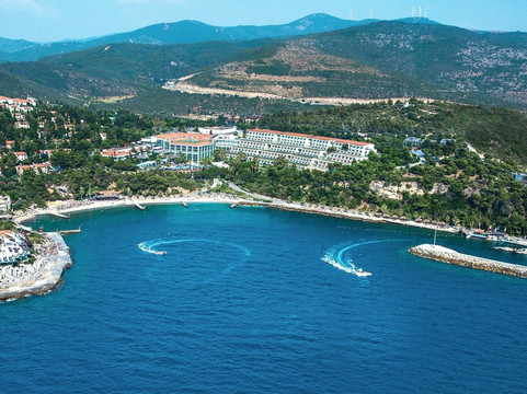 松树湾旅游度假酒店