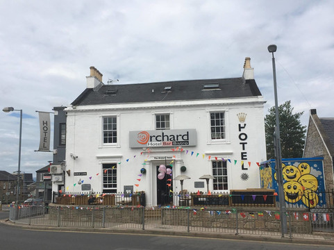 Stenhousemuir酒店住宿-Orchard Hotel