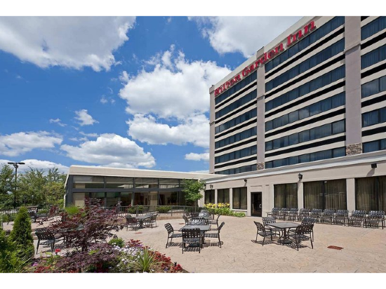 Hilton Garden Inn Detroit Southfield Mi Oakland Price Address