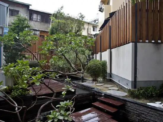 携程酒店 台中皇家季节酒店中港馆 Royal Seasons Hotel Taichung Zhongkang 预订 台中皇家季节酒店中港馆 Royal Seasons Hotel Taichung Zhongkang 价格 点评 电话 地址查询 携程旅行手机版