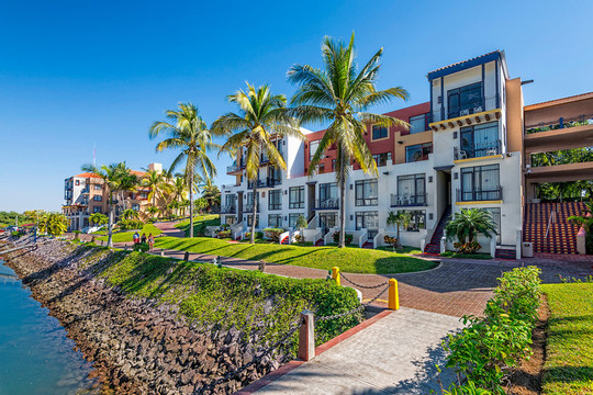 埃尔西德丽娜海滩酒店