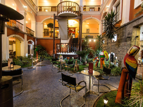 安达卢斯露台酒店