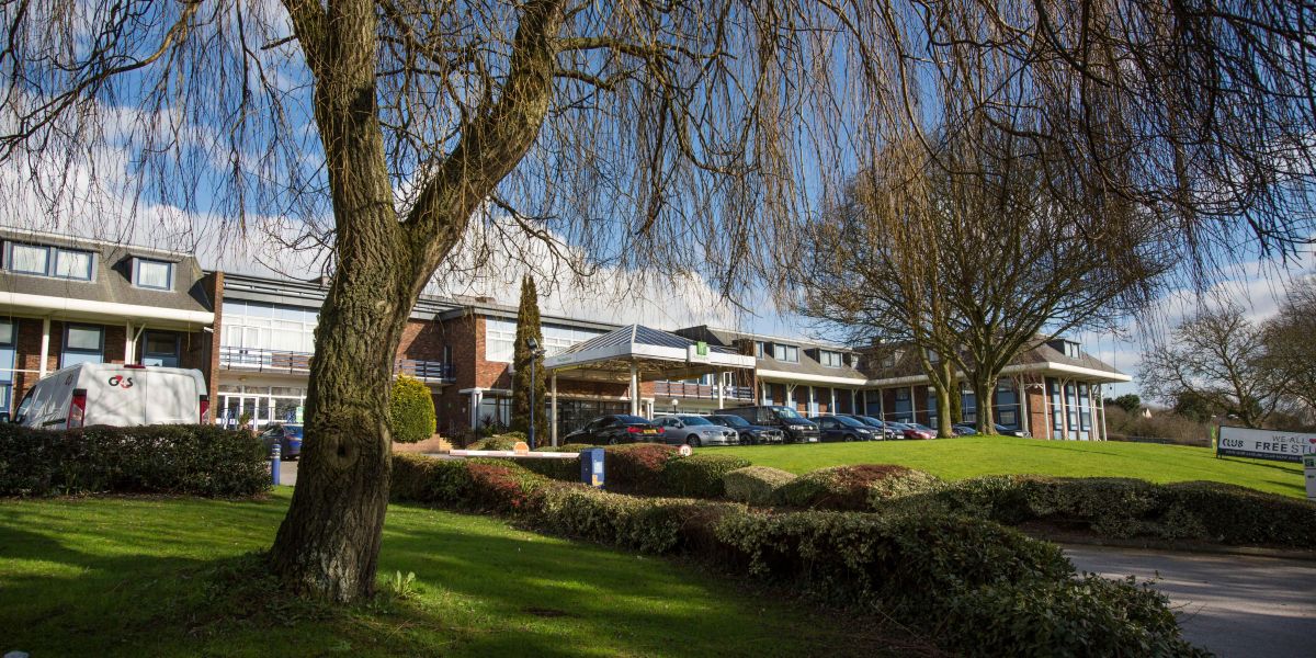 Holiday Inn 卢顿南M1，JCT.9 by IHG-官方