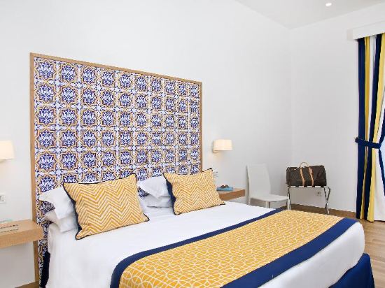 Hotel Miramare Room Type - Standard Double or Twin Room