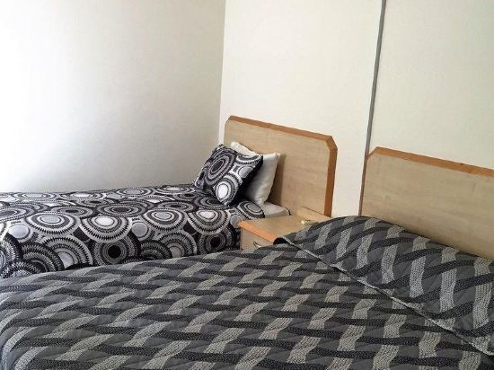 Red Bridge Motor Inn Room Type - Family Suite