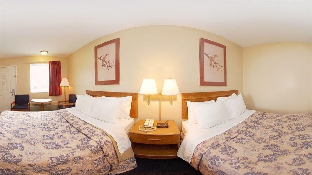 温德姆戴斯酒店-贝尔维尔曼斯菲尔德-官方