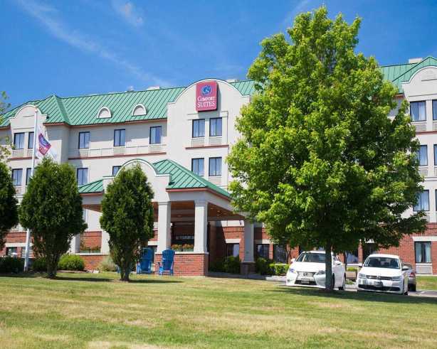 Comfort Suites West Warwick - Providence-官方