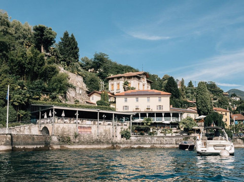 Colmegna酒店住宿-克日美娜卡米尼酒店