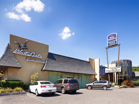 奈阿克西门旅馆