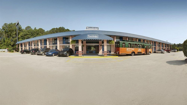 里士满山/萨凡纳地区Travelodge by Wyndham酒店