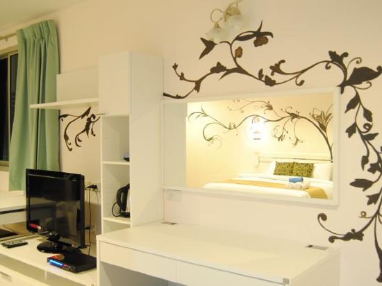 Baan Manthana Hotel Room Type - Junior Suite