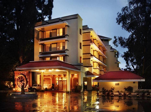 The Nilgiris District酒店住宿-Hotel Gem Park Ooty