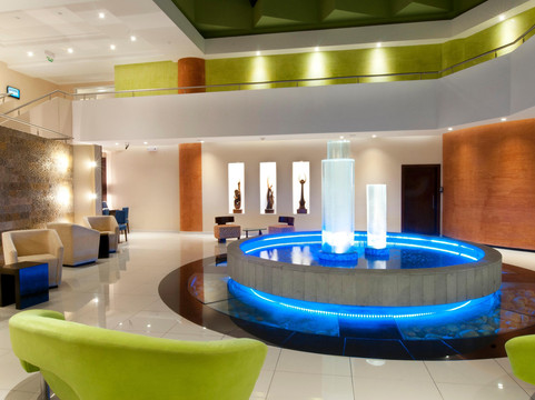 阿拉梅达基多美居酒店