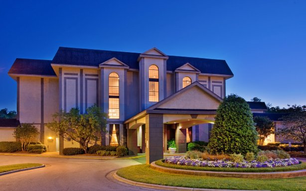 达勒姆千禧酒店-官方