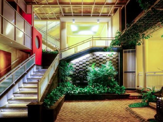Riverstone Hotel Cottage Batu Price Address Reviews