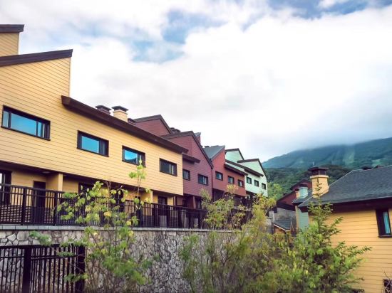 万科松花湖雪月花亲子庭院山墅