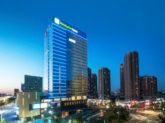 烟台万行智选假日酒店