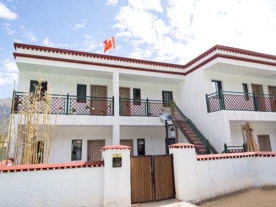 拉萨德吉藏家民宿