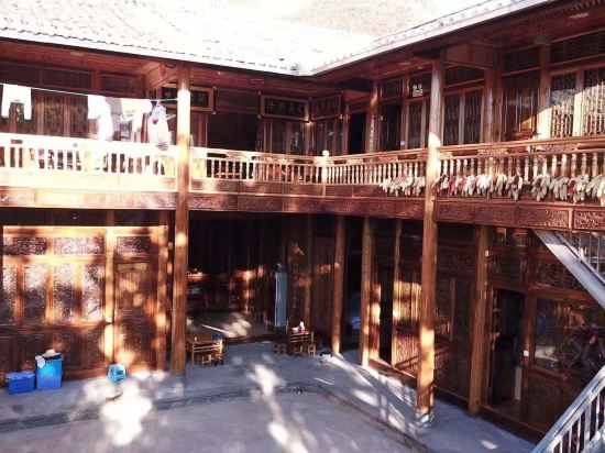 腾冲春暖一家客栈