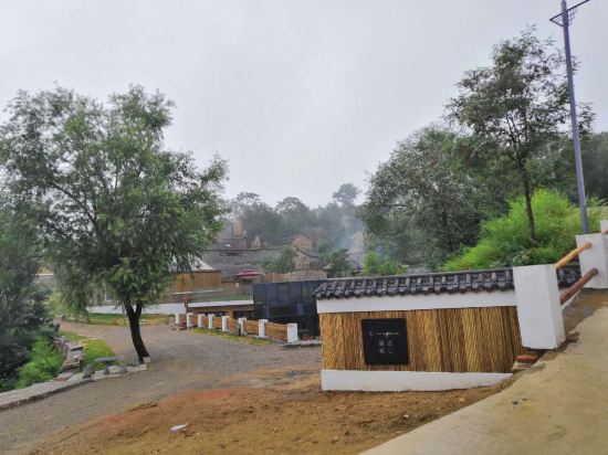 泰安麓垚氧心民宿