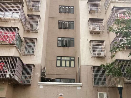 挪威公寓(长沙县机场大道店)