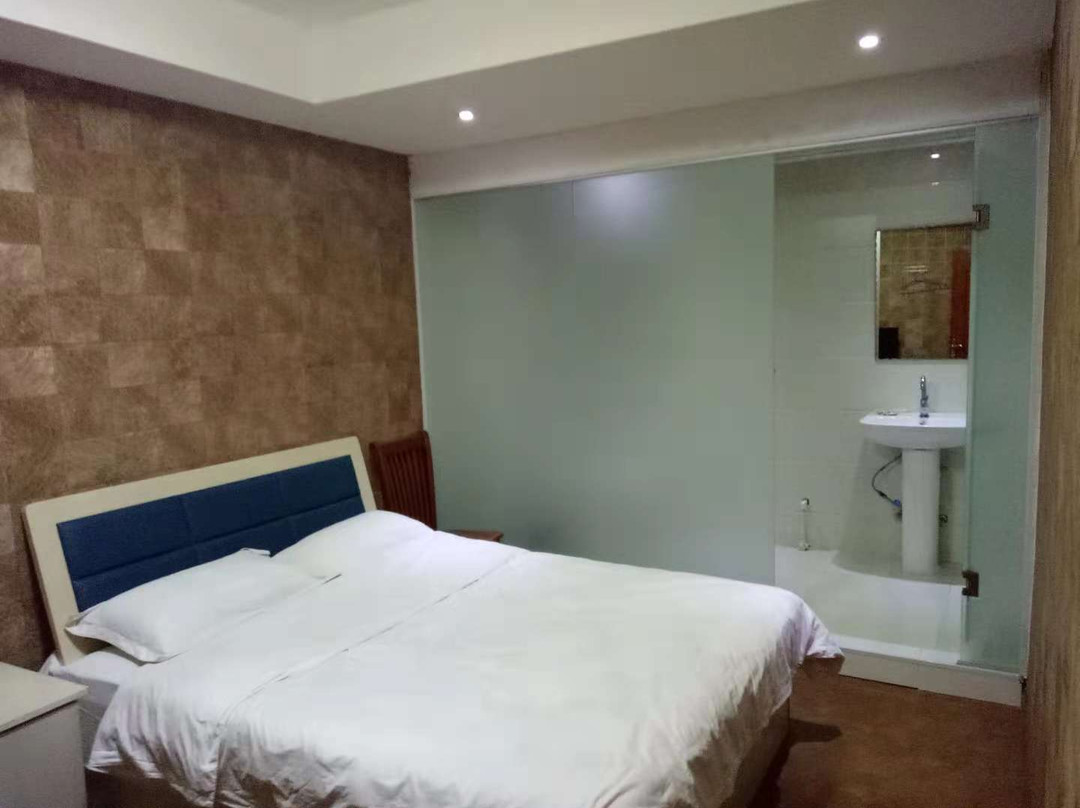 穆棱鸿运快捷宾馆