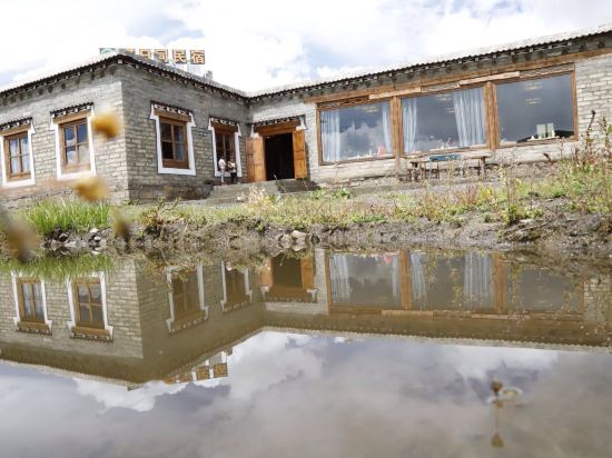 康定诺日同民宿