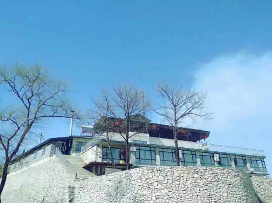 宽甸吉祥居酒店