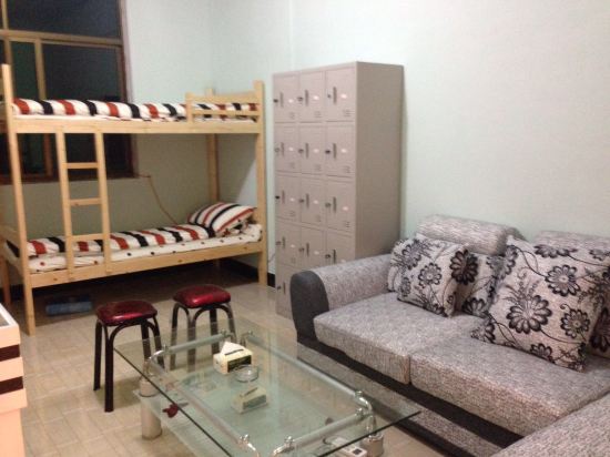 横店乐游青年旅舍