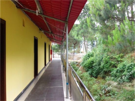 清远浸潭客家农庄