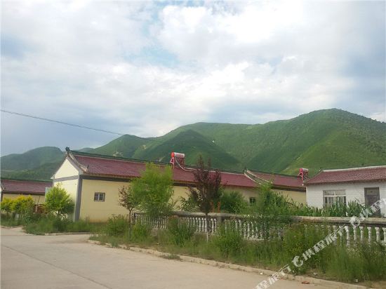 泾源六盘山满园香农家乐