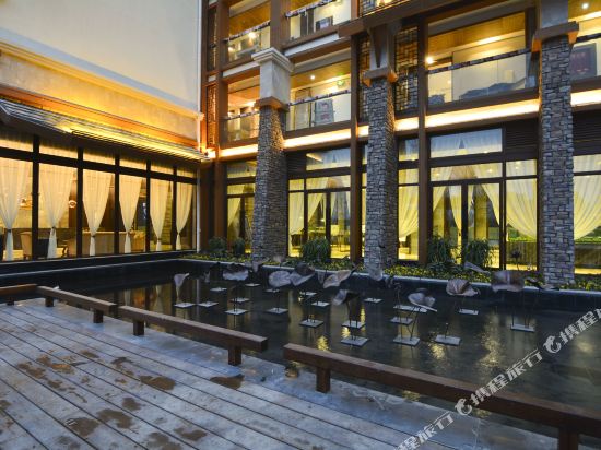 崇州街子古镇斯维登温泉度假酒店(青城山居店)