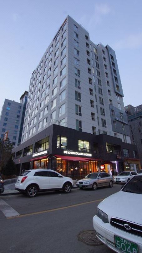 Cplus Residence