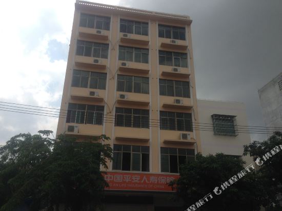 定安泽香商务酒店