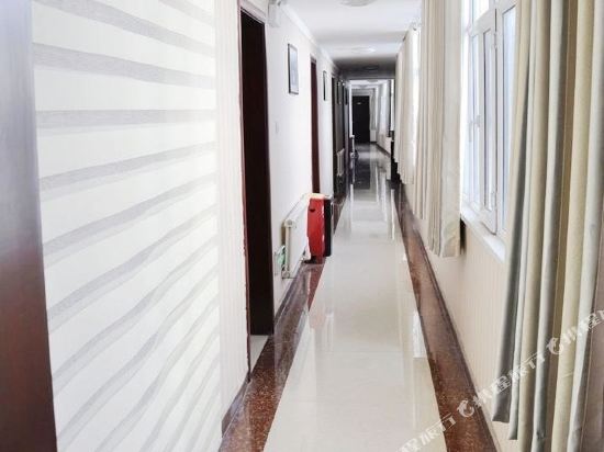 乌鲁木齐航腾宾馆