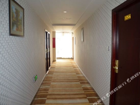 乌鲁木齐喜路来商务宾馆