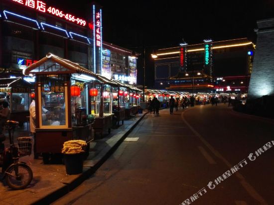 莫泰168(开封鼓楼广场店)