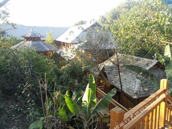 澜沧阿百腊休闲山庄