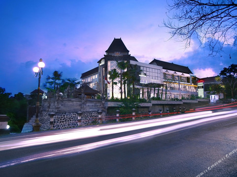Ubung酒店住宿-巴厘岛咖多登巴萨酒店