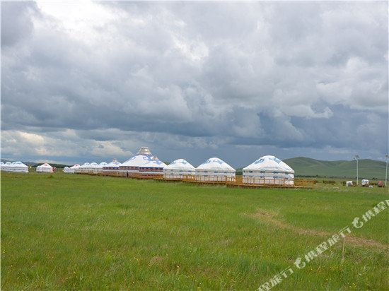 东乌旗斯润登吉营地