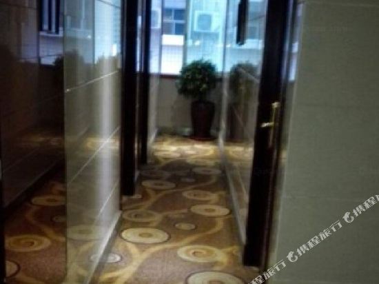 平昌森曼特商务酒店