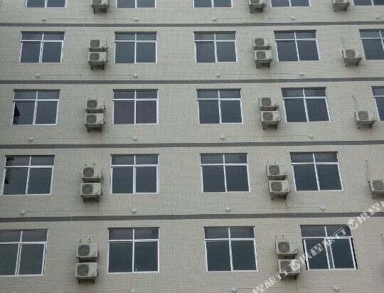 湛江城市118连锁酒店