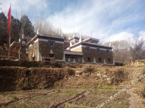 丹巴格西长清农家乐