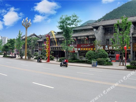 古蔺皇宫楼客栈