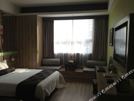 洛南凯丽华酒店