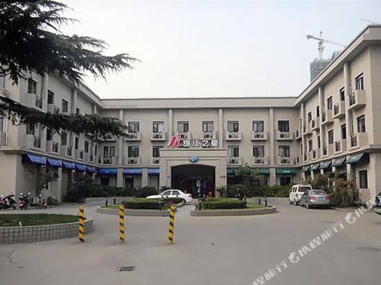 百时快捷酒店(无锡梁清路万达广场店)