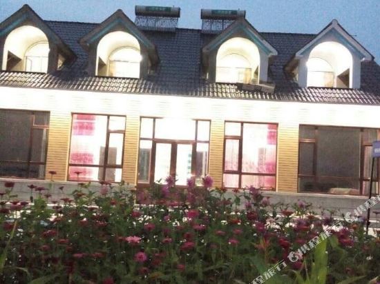 宽甸快乐田园居