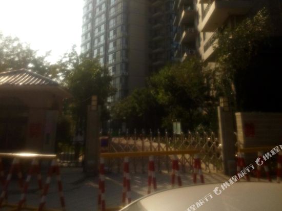 兴城逸海之家公寓